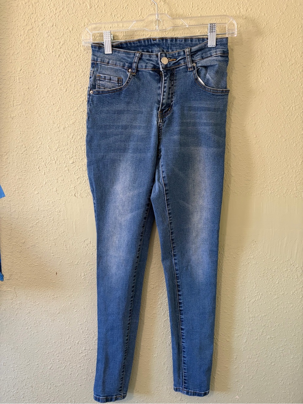 Classic High-Rise Women's Blue Skinny Jeans Size 6